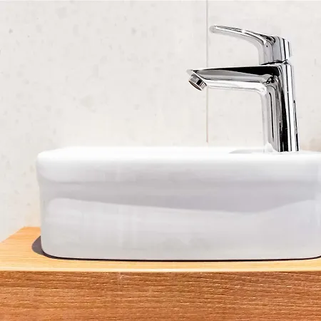 Отель Ibis Styles Relax *